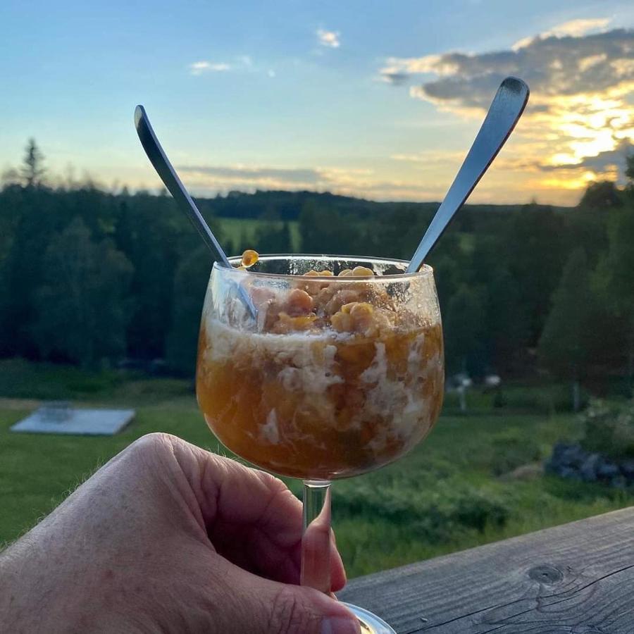 Lufta Camping & Restaurang Ånäset Buitenkant foto