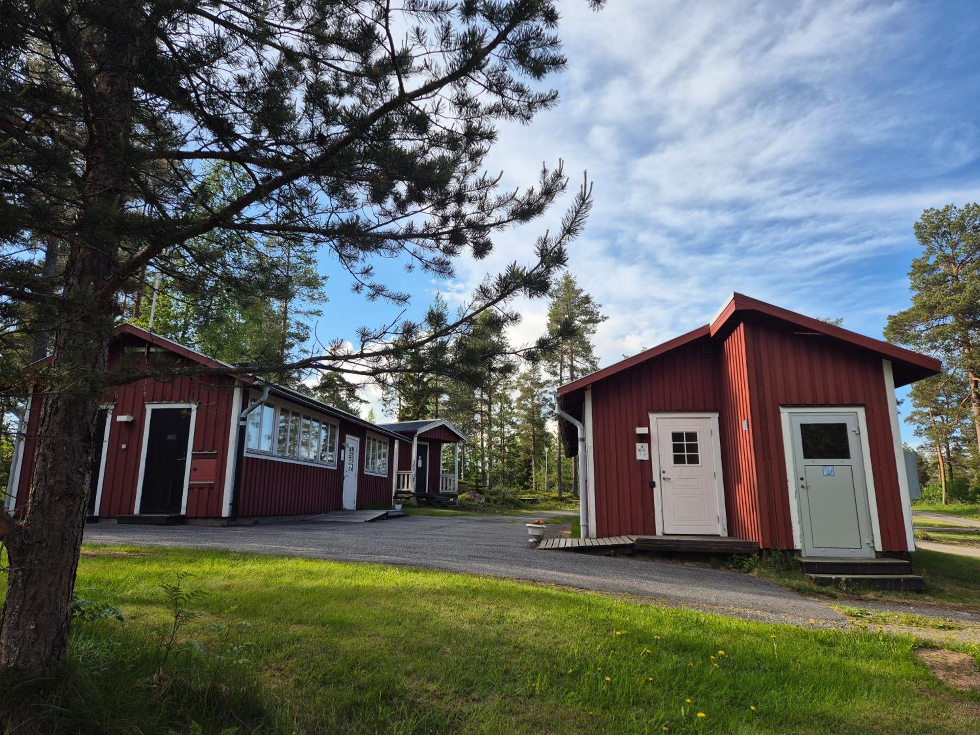 Lufta Camping & Restaurang Ånäset Buitenkant foto